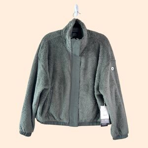 NWT Vuori Olive Teddy Jacket - Large
